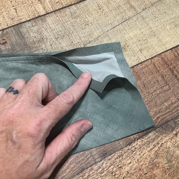 Athleta Women's Green Performance Stretch Urbanite Printed Button Up Shirt Sz L - Picture 7 of 7